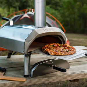 Ooni Karu 12 Multi-Fuel Pizza Ugn